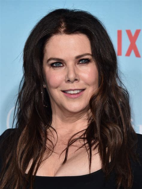 lauren graham net worth